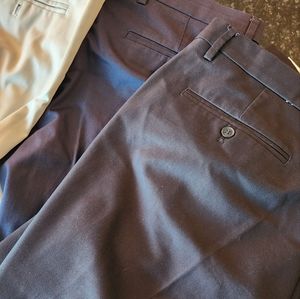 Mens Dockers. 3 pants.